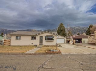 108 Star Ln, Butte, MT 59701