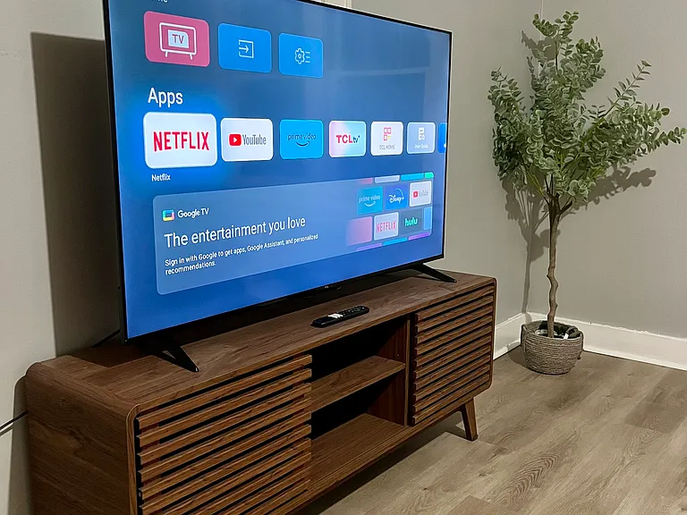 58" Smart TV