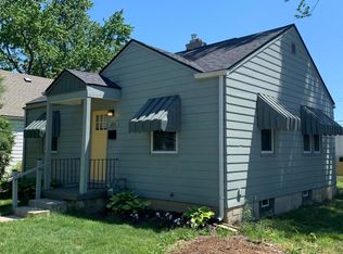 686 S Napoleon Ave, Columbus, OH 43213