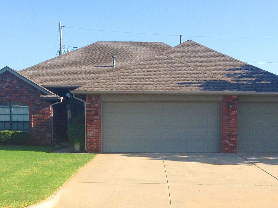 1st image of 216 Cedar Ln