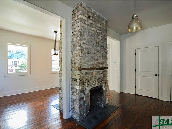 5th image of 612B E Henry St