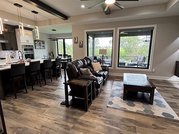 2nd image of 1050 Harrington Way