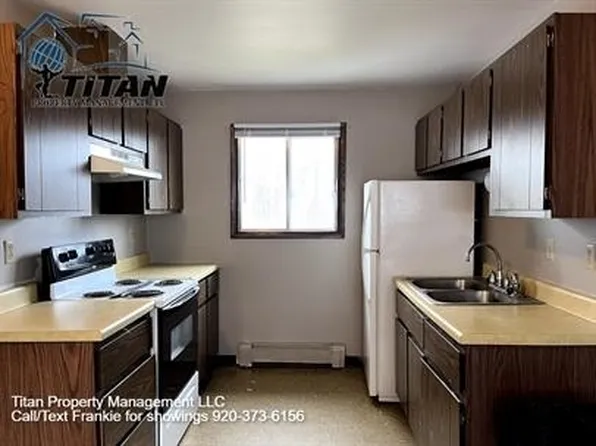143 W Dionne St, Lena, WI 54139