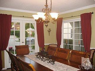 5th image of 377 Windtree Ave