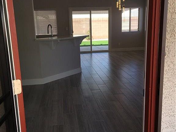 3rd image of 2678 Hollowvale Ln