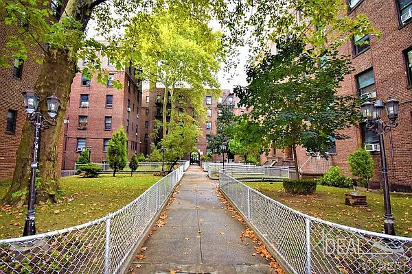 Rented by Ideal Properties Group | media 22