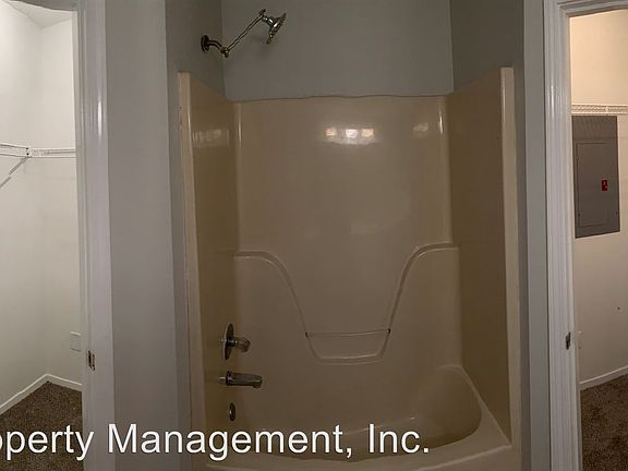 4th image of 1579 Beaver Trail Dr