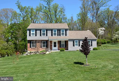 415 Pine Creek Rd Photo 1