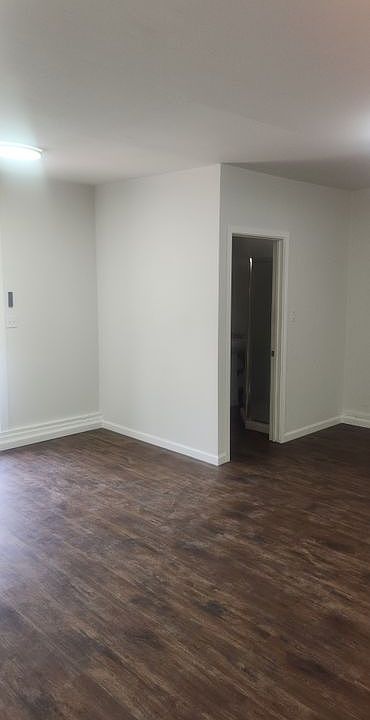 2nd image of 1683 Meserve St #A