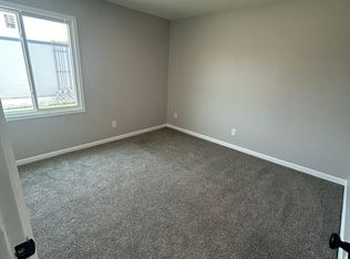 1409 Sunset Dr APT 203, Norwalk, IA 50211
