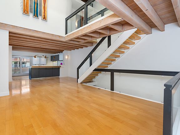 8133 Camino Del Oro MLS res-2_08132019