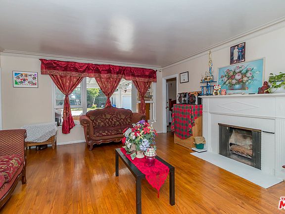 5th image of 6118 Damask Ave