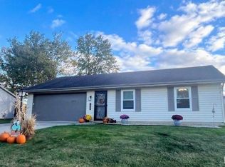 1319 Ashville Dr, Huntertown, IN 46748