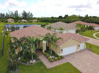 9279 Silent Oak Cir, West Palm Beach, FL 33411