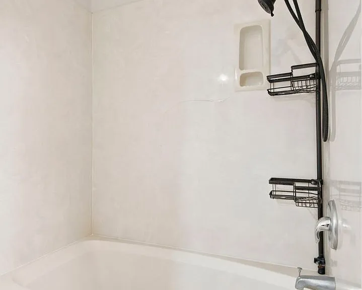 511 E Dyann Dr — Photo 17