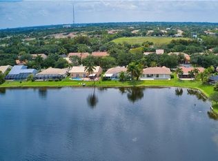 6162 NW 45th Ave, Coconut Creek, FL 33073