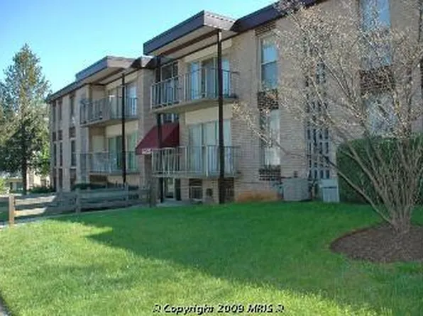 5205 Newton St APT 103, Bladensburg, MD 20710