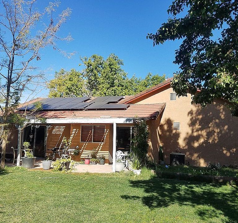 2nd image of 150 E Avenue R5