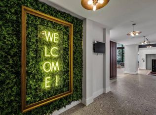 526 NE 8th St, Fort Lauderdale, FL 33304