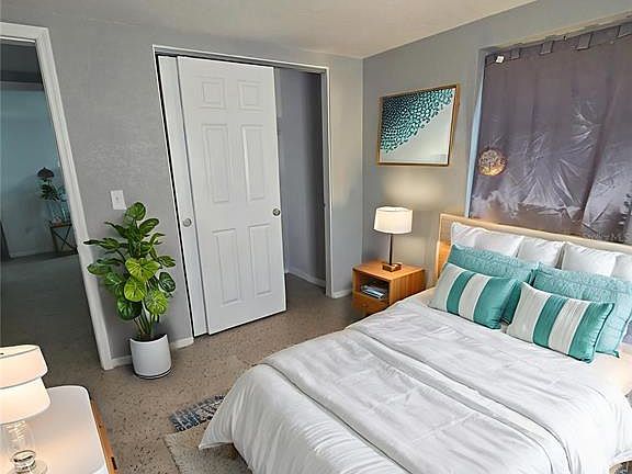 4th image of 3007 15TH STREET W