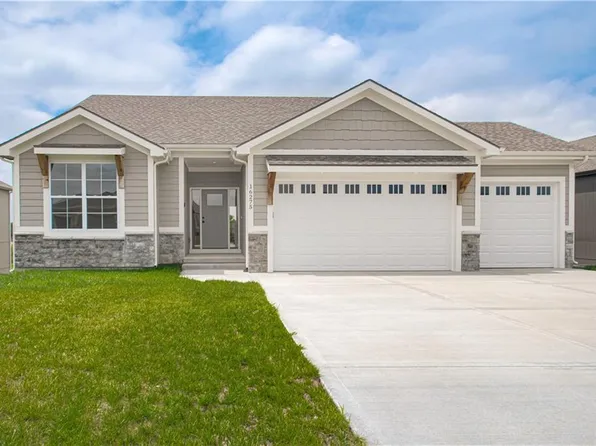 15700 NW 124th St, Platte City, MO 64079