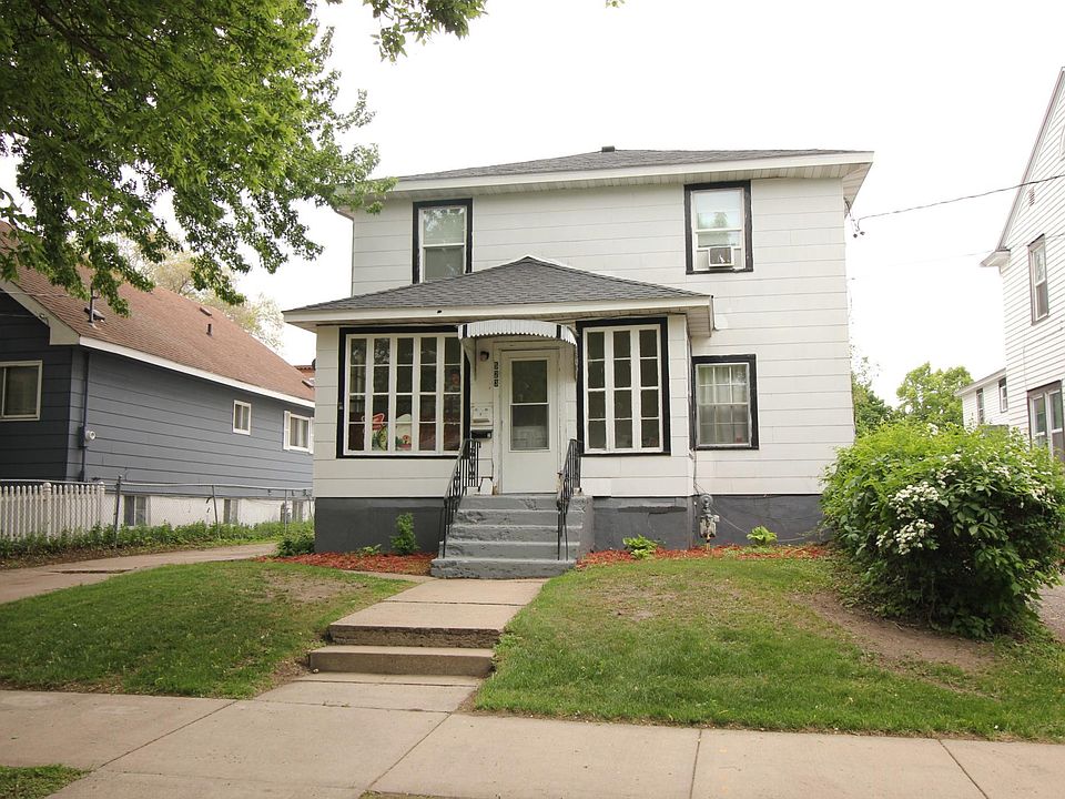 1st image of 523 8th Ave N