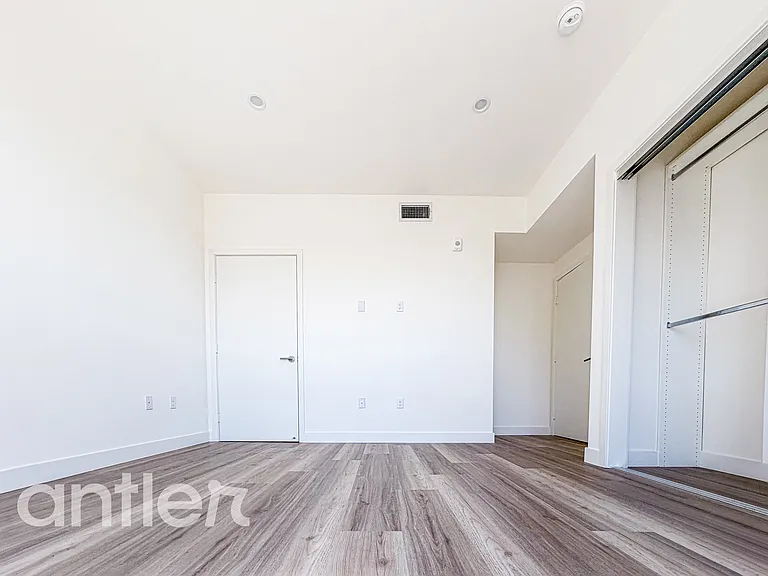 948 S Ogden Dr #Z503 — Photo 9