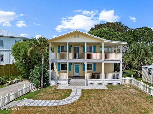 201 Circle Dr, Panama City Beach, FL 32413