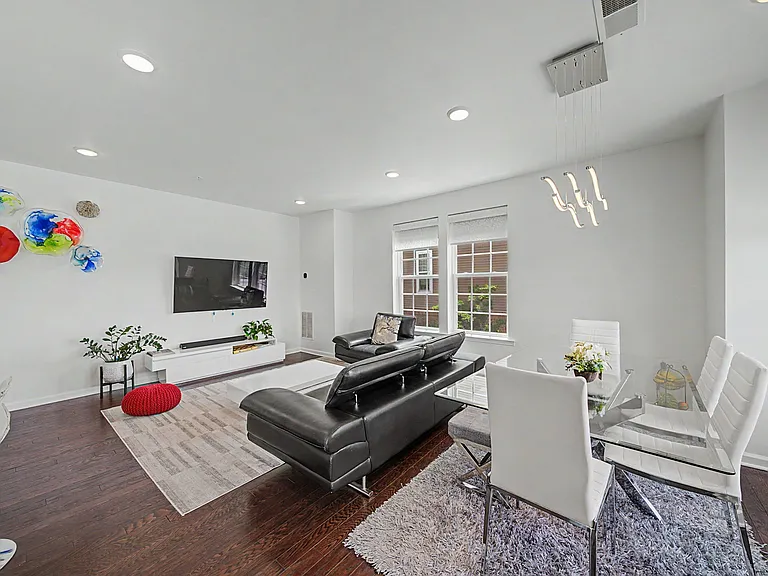 161 Wesmont Dr — Photo 15