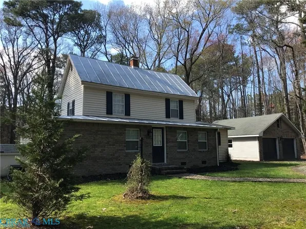 96 Gum Thicket Rd, Hudgins, VA 23076