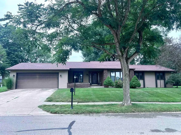 3815 Bent Oak Trl, Elkhart, IN 46517