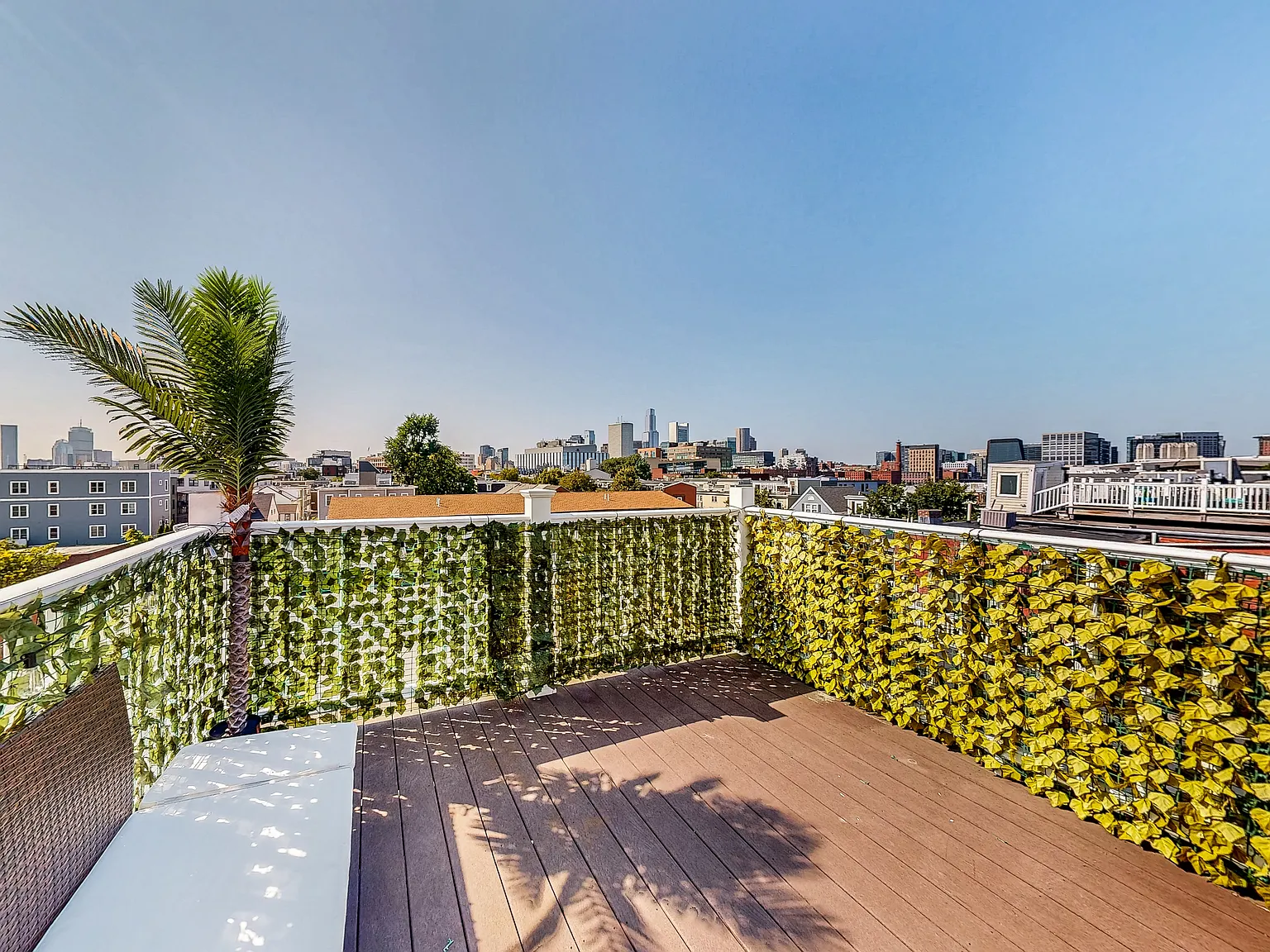 2 bed, 850 sqft, $4,400 — Photo 1