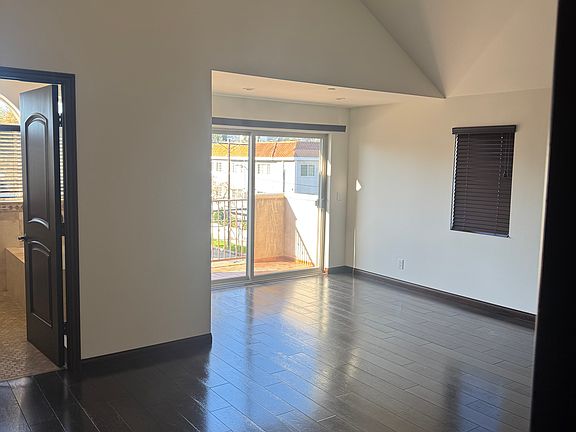 2nd image of 14947 W Magnolia Blvd