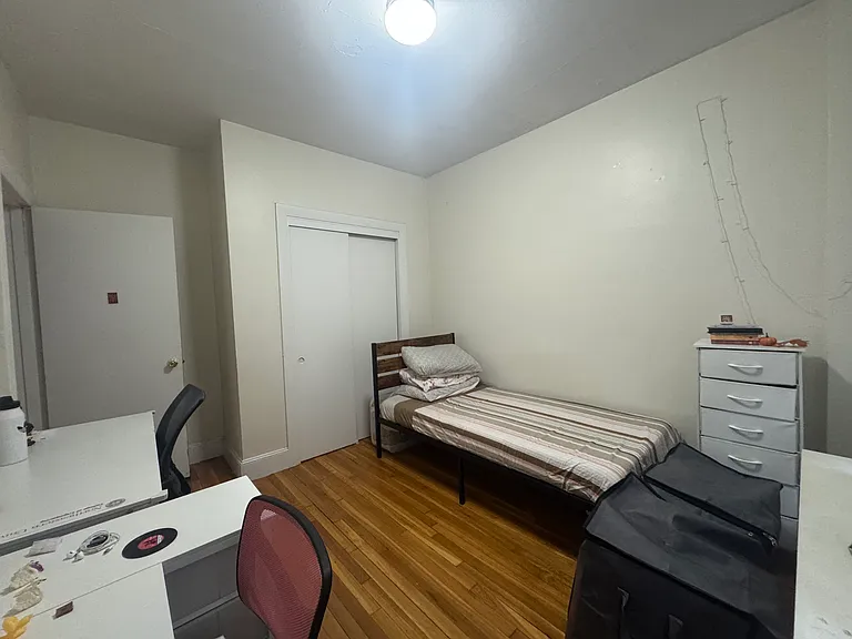 Lancaster Ter — Photo 10