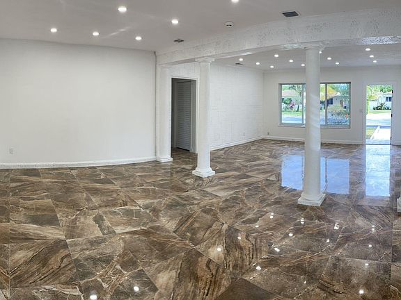 3rd image of 1735 NE 157th Terrace