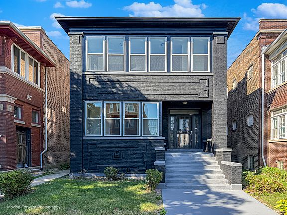 2nd image of 7314 S Crandon Ave