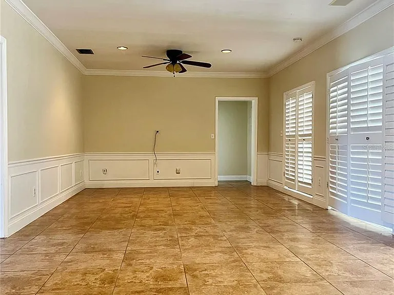3913 Northampton Way — Photo 9