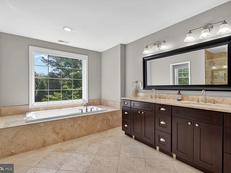 4613 Willow Run Dr — Photo 13