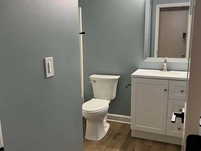 84 Opal Ave — Photo 3