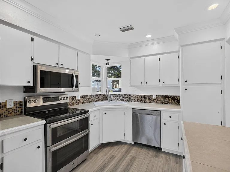 6391 Riverwalk Ln #7 — Photo 31