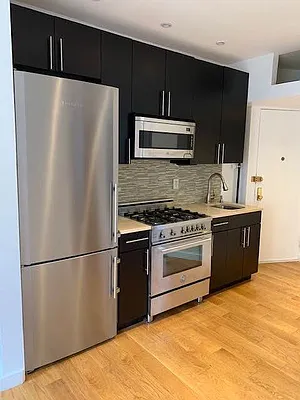 Rented by Dynamik Realty | media 14