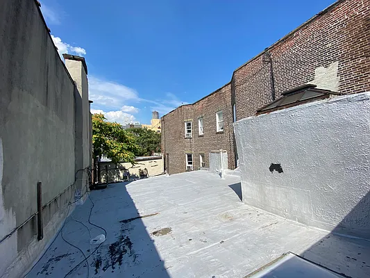 Rented by Crosstown Apartments NYC | media 35