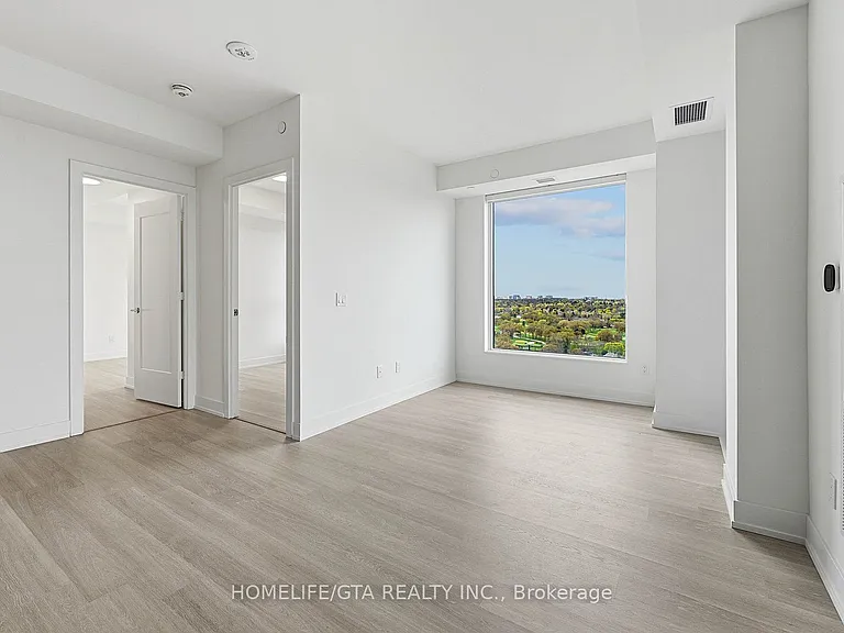 60 Central Park Dr #2413 — Photo 11