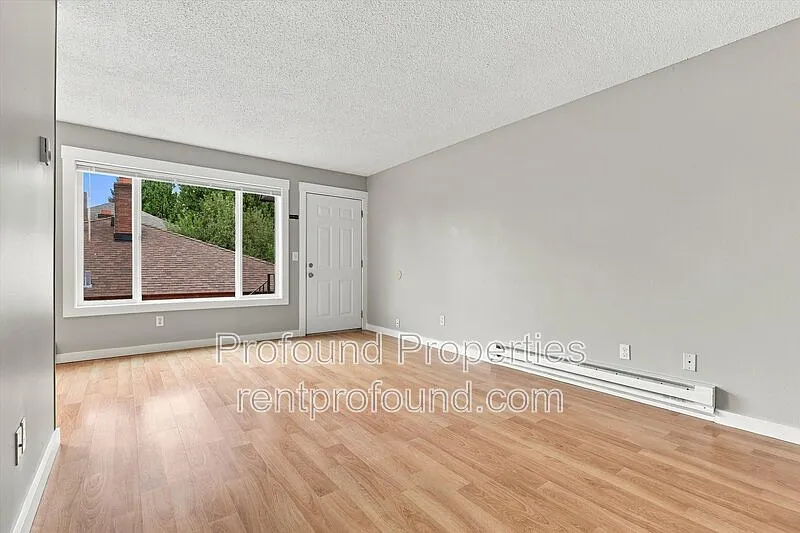 1 bed, 1.0 bath, 650 sqft, $1,395 — Photo 3