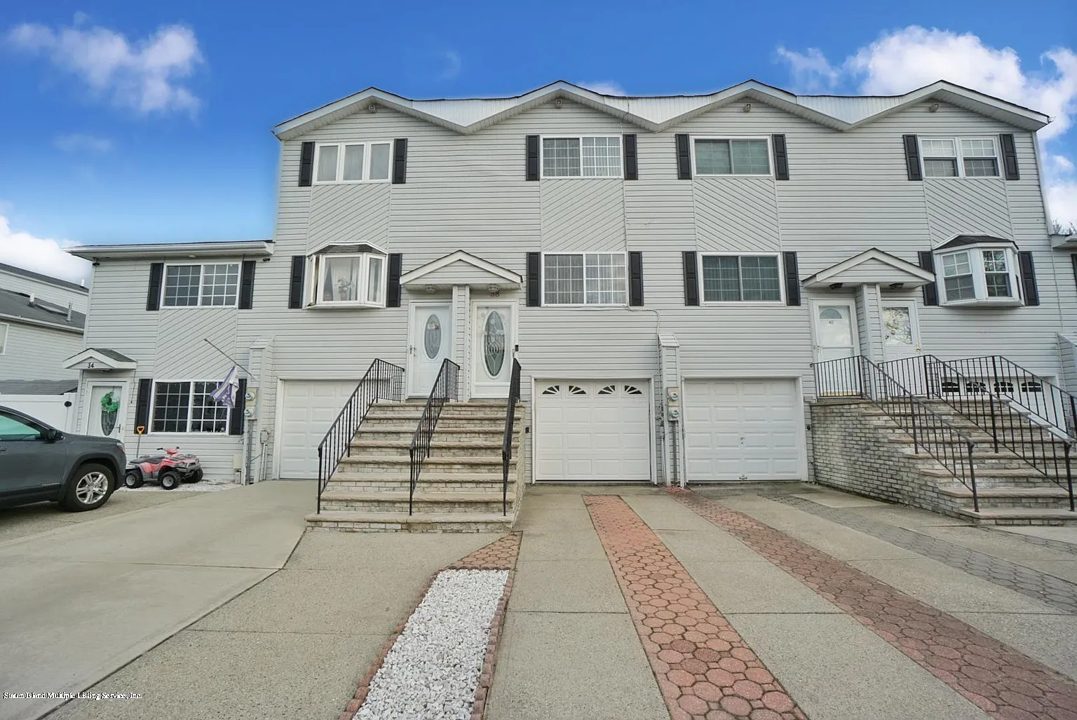 38 Ithaca St photo 1