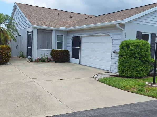 663 Ironwood Cir, Venice, FL 34292
