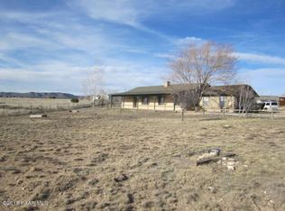 940 W Fernview Ln, Paulden, AZ 86334