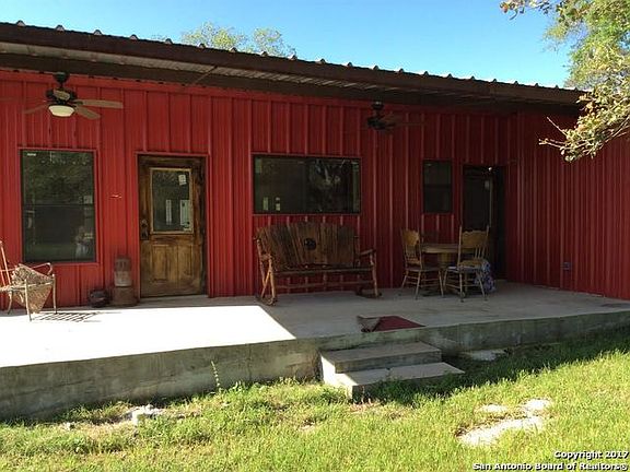 4th image of 438 County Road 333