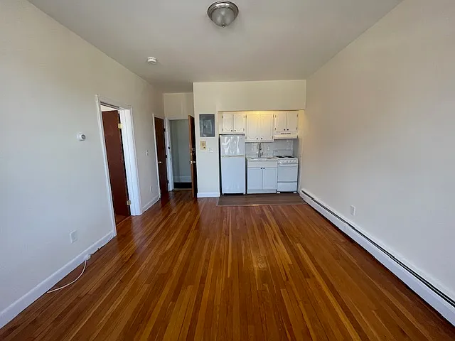 31 Brighton Ave #1 — Photo 2