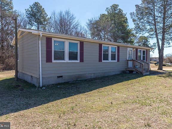 3rd image of 6009 Circle Dr